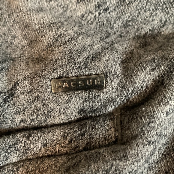 Pacsun Los Angeles - Picture 3 of 7